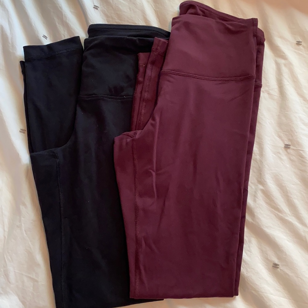 2 pairs 90 Degree by Reflex yoga pants